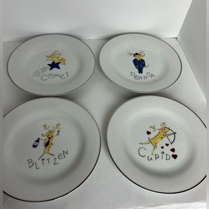 Pottery Barn Set Of 4 Reindeer Salad/Dessert Plates 8.5" Platinum Rim